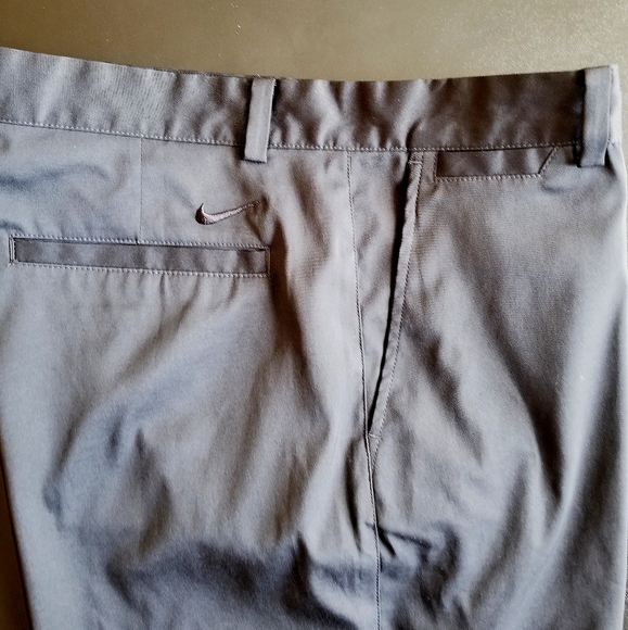 Nike Dri-Fit Golf Shorts - Picture 7 of 7